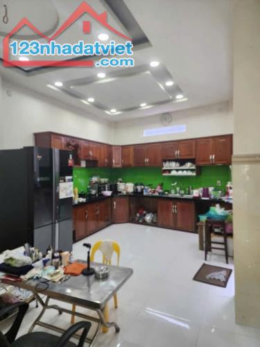 BÁN NHÀ MẶT TIỀN ĐƯỜNG TÔ VĨNH DIỆN – TRUNG TÂM TP. NHA TRANG - TỈNH KHÁNH HOÀ - 1