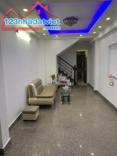BÁN NHÀ XINH 5 TẦNG, HẺM Ô TÔ 3m THÔNG, GẦN ĐẠI HỌC KHXH&NV Q1 - 3.2x14m, GIÁ 7.35 TỶ