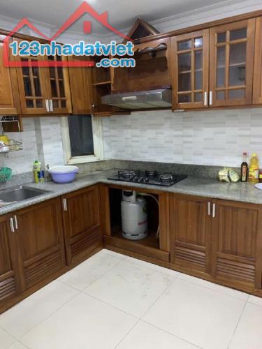 BÁN NHÀ XINH 5 TẦNG, HẺM Ô TÔ 3m THÔNG, GẦN ĐẠI HỌC KHXH&NV Q1 - 3.2x14m, GIÁ 7.35 TỶ - 2