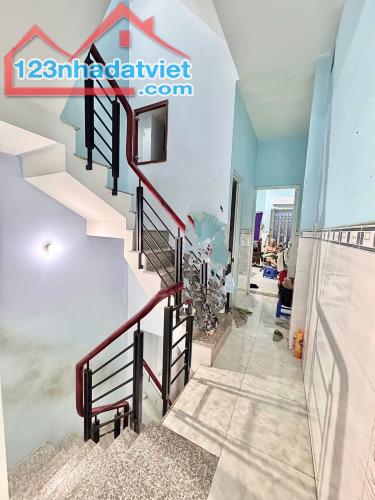 7 TỶ HƠN NHÀ QUẬN 10 - KHU TÔ HIẾN THÀNH - HẺM AN NINH - 46M2 3 LẦU ĐÚC 4PN ĐẸP - 1