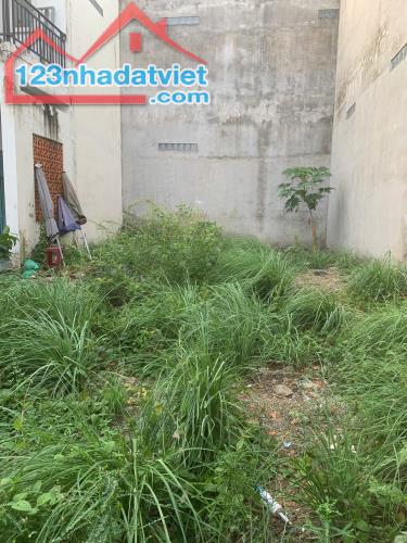 Bán đất 90m², SHR, ngang 6m đẹp không QH, gần GigaMall, Phạm Văn Đồng, giá chỉ 4,9 tỷ. - 3