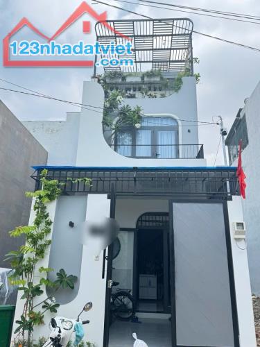 🌴 Tân Phú - Nhà 3 tầng 60mv, Hoàn công đủ, Hẻm xe hơi - Tặng full nội thất - Pháp lý chuẩ