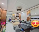 Nhà đẹp ở ngay, trung tâm Lĩnh Nam, giá nhỉnh 3t