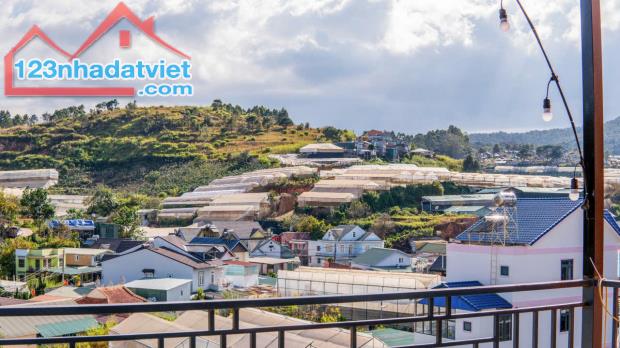CHO THUÊ VILLA 9 PHÒNG FULL NỘI THẤT MẶT TIỀN NGUYỄN ĐÌNH QUÂN - P5 - ĐÀ LẠT - GIÁ 30TR - 4