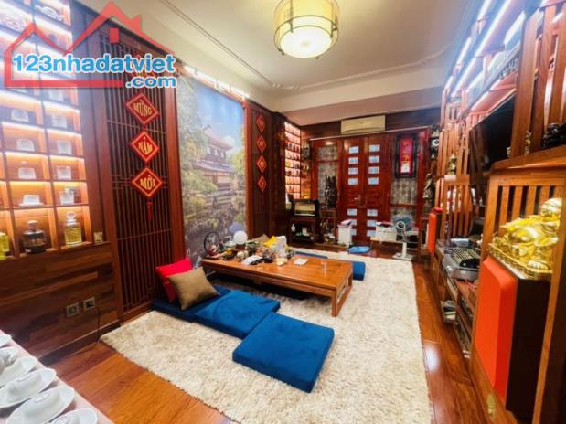 BÁN NHÀ NGUYỄN CHÍ THANH, 6 TẦNG THANG MÁY, Ô TÔ VÀO NHÀ, NỘI THẤT ĐẸP - 2