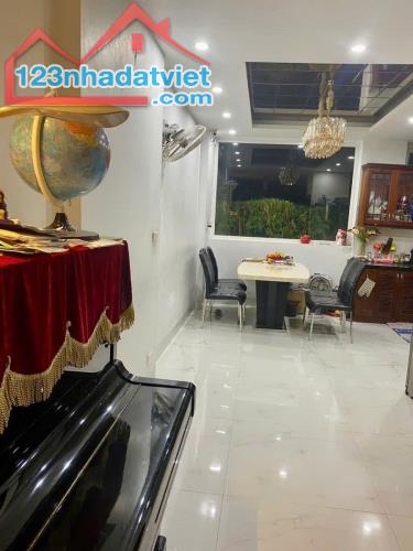 Bán nhà phân lô Vũ Hữu, Trung Văn - Ô tô tránh 3 mặt thoáng 55 sổ đỏ 18.3 tỷ - 2