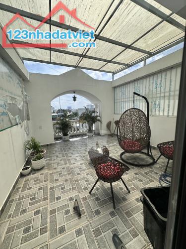 NHÀ 4 TẦNG CÒN MỚI – FULL NỘI THẤT – Hà Huy Giáp, Quận 12 - 68m² -  6.4 tỷ - 4