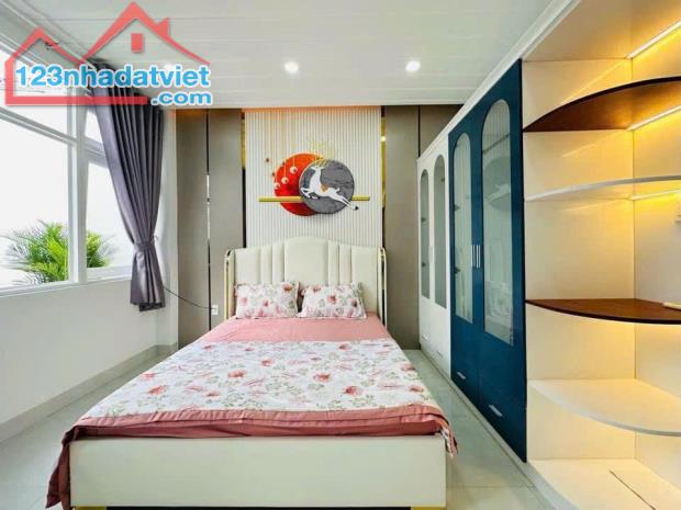 Bán gấp nhà ở đường Cao Văn Lầu, phường 1, quận 6, giá 2 tỷ 300 triệu - 5