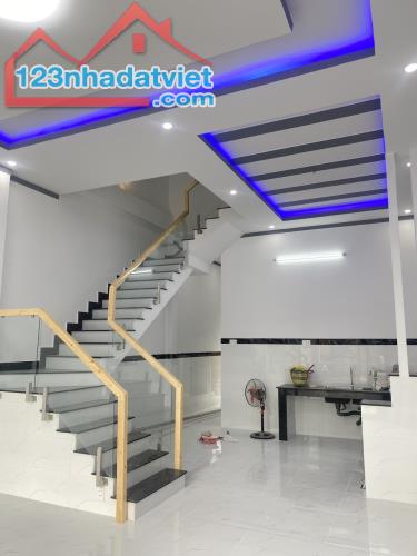 Bán Căn Nhà Lầu 90m2 Sổ Riêng Gần Khu Du Lịch Bửu Long - 2