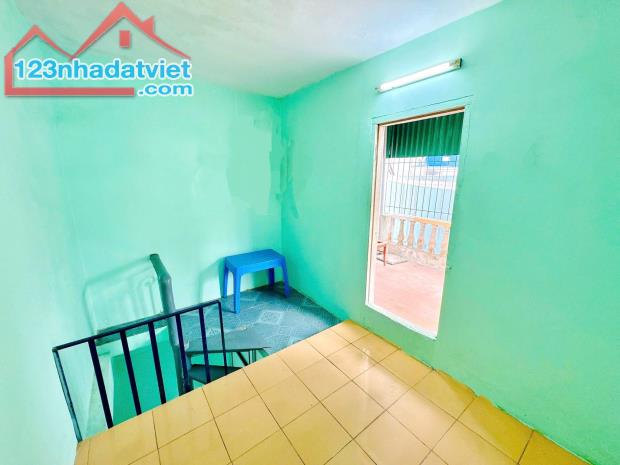 Bán Nhà Xã Đàn 18M x 5T Giá 3,68 Tỷ. Lô góc, 30m ra mặt phố, ngõ nông - 4