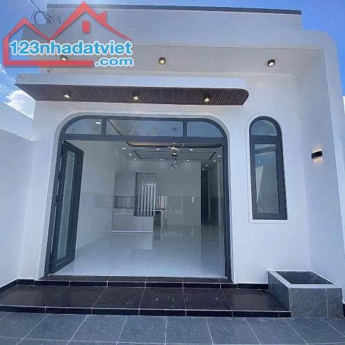 CHÍNH CHỦ BÁN GẤP CĂN NHÀ CẤP4