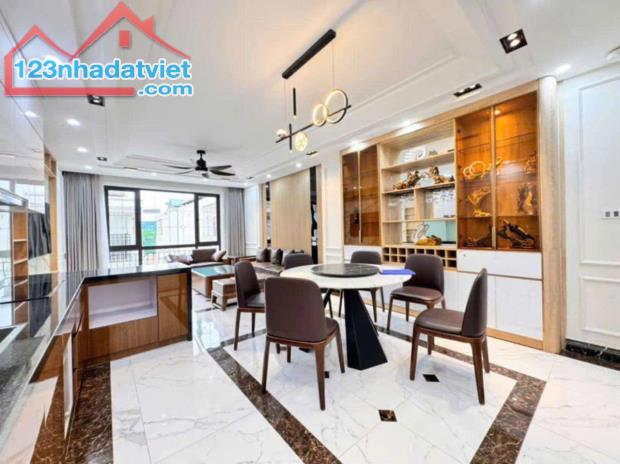 Nhà 6 tầng Hoàng Quốc Việt, ô tô tránh nhau, 50m2, 25,8 tỷ - 4