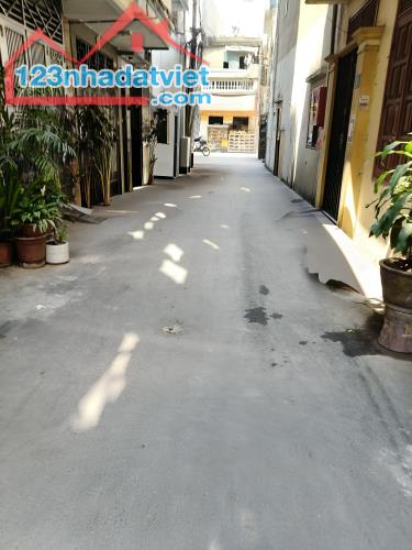 Cần bán gấp nhà Phố An Dương Ôtô đỗ cửa 50m x6 tầng 15 tỷ