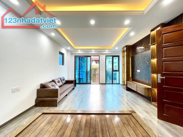 Tô Vĩnh Diện – PHÂN LÔ – Ô TÔ TRÁNH – THANG MÁY – LÔ GÓC 6 TẦNG - 4