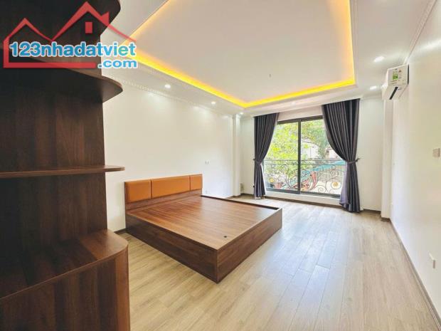 NGÕ 68 CẦU GIẤY , THANG MÁY DT 38m2 6 tầng mặt tiền 4m Giá 12.2 tỷ - 2
