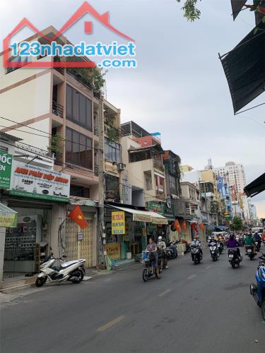 @ NHỈNH 10Tỷ- MẶT TIỀN TT Quận 5-39m2 4Tầng Ngay Nguyễn Biểu-Cao Đạt khu Sầm uất KD Đỉnh. - 3
