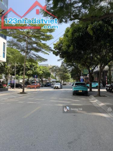 Bán Đất tại Phố Duy Tân Cầu Giấy 100m*5.7m Ô Tô Tránh Vỉa Hè Hai Thoáng Xây Toà VP 8 Tầng - 1