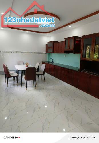 Mua là ở ngay, nhà ờ vị trí đẹp, giá tốt - 2