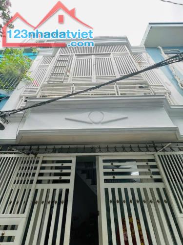Bán nhà hẻm 3m Quang Trung, P10, GV, 4 x 9m, 2 tầng, giá: 3.5 tỷ TL