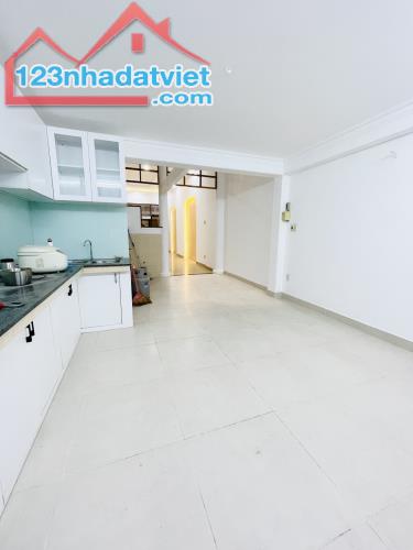 QUẬN 3 - HẺM NGUYỄN ĐÌNH CHIỂU THÔNG VÕ VĂN TẦN, CAO THẮNG - DT:70M2, 4 TẦNG, CHỈ 11,3 TỶ - 3