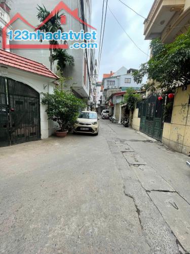 Bán giá đầu tư nhà Nguyễn Khang phân lô ô tô tránh mặt tiền khủng 5T*66m2 cho thuê KD đỉnh - 1