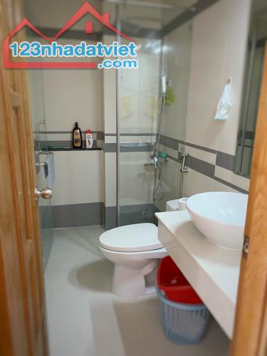 Bán nhà đường Huỳnh Tấn Phát 62 ,P.Tân Thuận Đông, Quận 7
