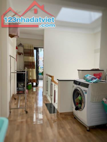Bán nhà đường Bùi Văn Ba, phường Tân Thuận Đông, quận 7 - 3