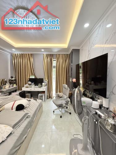 Mặt tiền kinh doanh Bùi Minh Trực, 4.5x18, Nhà mới ở ngay chỉ 12 tỷ 9 - 2