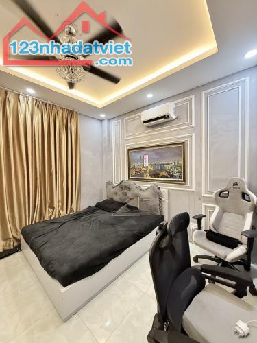 Mặt tiền kinh doanh Bùi Minh Trực, 4.5x18, Nhà mới ở ngay chỉ 12 tỷ 9 - 3
