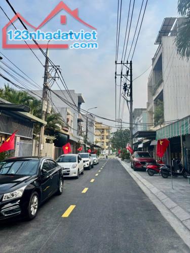 Bán nhà 3 tầng đường (5.5m) lề 2m Nguyễn Đức Trung, Thanh Khê, DT 91m2. Giá tỷ 950 tl - 1