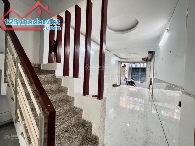 BÁN NHÀ DẠ NAM XE TẢI THÔNG HẺM NGAY CẦU CHỮ Y - (4x14), 3 TẦNG, GIÁ 7.x TỶ - 1