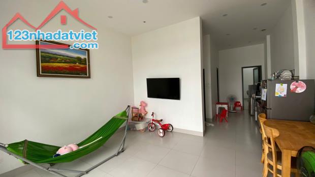 Về quê cần bán nhà cấp 4, 2PN gần chợ cây xăng 26 KP1A Tân Phong - 1
