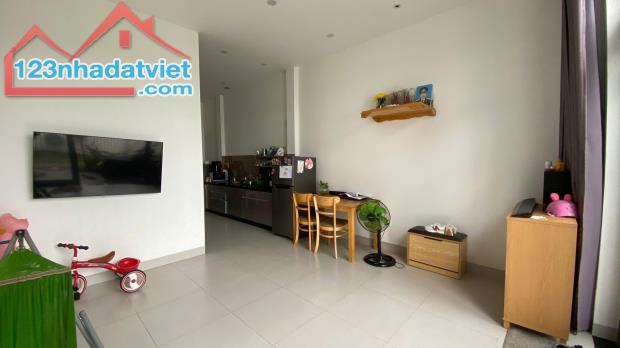 Về quê cần bán nhà cấp 4, 2PN gần chợ cây xăng 26 KP1A Tân Phong - 2