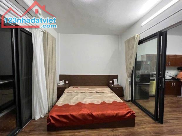 BÁN NHÀ MP: THÁI THỊNH 1-ĐỐNG ĐA. DT:76/90M2 X 4T X 5.2M. - 1