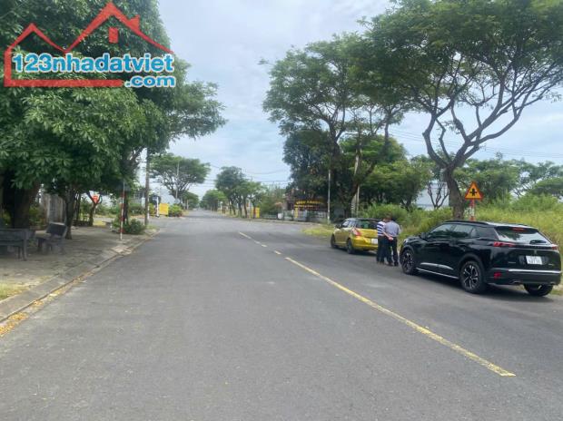 Bán lô Đất Góc 2MT đường 10m5 Bùi Quốc Khái, Ngũ Hành Sơn, DT 8m3 x 20m, giá 8 tỷ 2 tl - 1