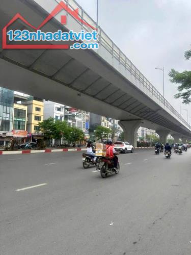 BÁN GẤP NHÀ PHỐ MINH KHAI,  PHÂN LÔ Ô TÔ_DT 80M2, 4 TẦNG, MT 6M, 20TỶ