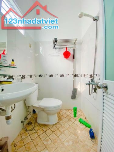 BÁN GẤP NHÀ VIP GẦN CHỢ PHẠM VĂN HAI –60M²  NỞ HẬU – 4 TẦNG  CHỈ NHỈNH 9 TỶ  TÂN BÌNH  CƠ - 4
