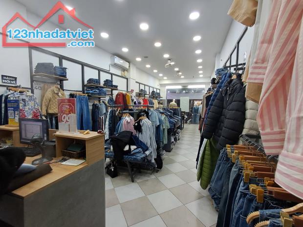Cần bán nhà 6T MP Lạc Long Quân, Tây Hồ, 70m2, Kinh doanh- Vỉa hè 3m, 41 tỷ - 1