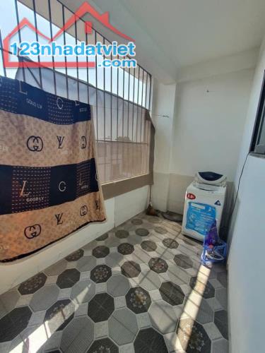 CHÍNH CHỦ CẦN BÁN CĂN NHÀ PHÚ LƯƠNG, GẦN PHỐ GẦN Ô TÔ, 33M2, 4 TẦNG, MT 4M GIÁ CHỈ 4,5 TỶ - 1
