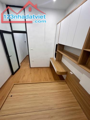 Bán nhà Phan Đình Giót 22m2x4 tầng, ngõ ba gác, ô tô 20m, sổ đỏ 4.2 tỷ - 2