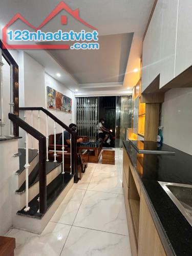 Bán nhà Phan Đình Giót 22m2x4 tầng, ngõ ba gác, ô tô 20m, sổ đỏ 4.2 tỷ - 3