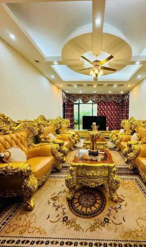 PHÂN LÔ HOÀNG QUỐC VIỆT💥DT 80M2 x 4T💥MT 4.5M💥33 TỶ💥VÌA HÈ💥Ô TÔ VÀO NHÀ💥KINH DOANH - 1
