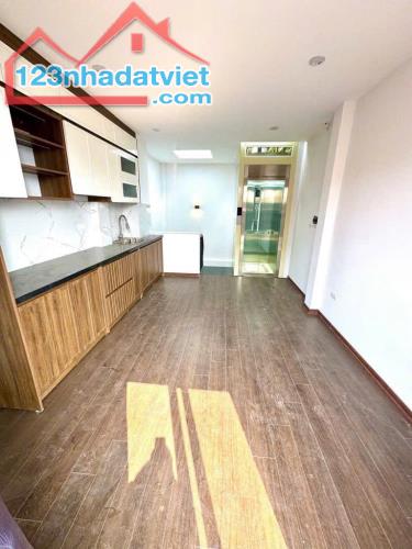 NHÀ ĐẸP-THỤY KHUÊ- TÂY HỒ QUẬN- 6 TẦNG THANG MÁY-2 THOÁNG-KD -33m- GIÁ 7.7Tỷ - 2