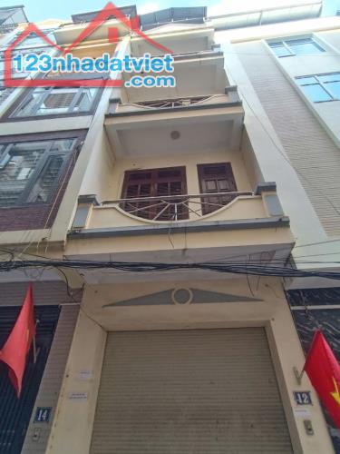Nhà Phạm Thận Duật, Cầu Giấy. 55mx5; MT 4m; Giá 17.8 tỷ  SIÊU PHẨM - PHÂN LÔ - Ô TÔ TRÁNH - 4
