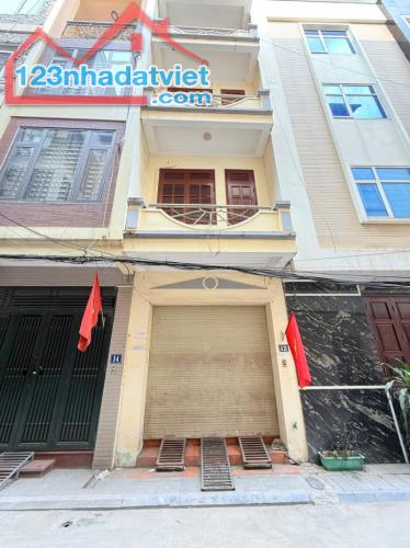 Nhà Phạm Thận Duật, Cầu Giấy. 55mx5; MT 4m; Giá 17.8 tỷ  SIÊU PHẨM - PHÂN LÔ - Ô TÔ TRÁNH - 5
