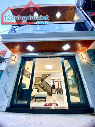 BÁN NHÀ TÂN THUẬN ĐÔNG, QUẬN 7 – DT 50M2 - SỔ HỒNG RIÊNG - CHỈ 6.2 TỶ. LH:0906694983