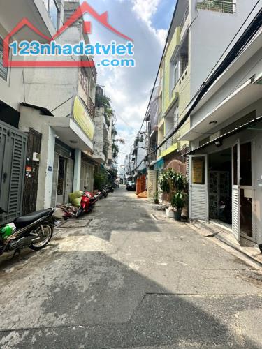 Hẻm 4m thông Trần Văn Ơn , P.Tân Sơn Nhì - DT : 4x10.5m - lửng 2 lầu st - Giá : 5.8 tỷ TL - 2