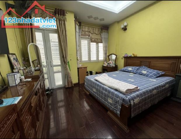 Bán nhà đẹp Mễ Trì, ngõ 3gác tránh SH, 10m ra oto tải, sổ vuông, 52m2, 5 tầng, Chỉ 9.2tỷ - 2