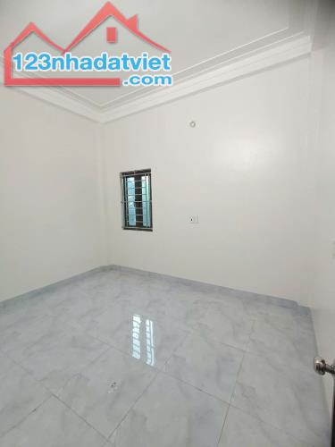 BÁN NHÀ ĐẸP 1.89 TỶ 3 TẦNG 56M2  KHU ĐÔNG MẠC PHÙ NGHĨA - 4