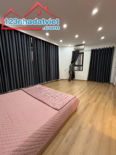 BÁN NHÀ PHỐ MINH KHAI – 41m2 x 5 TẦNG – CHỈ 8 TỶ - 2